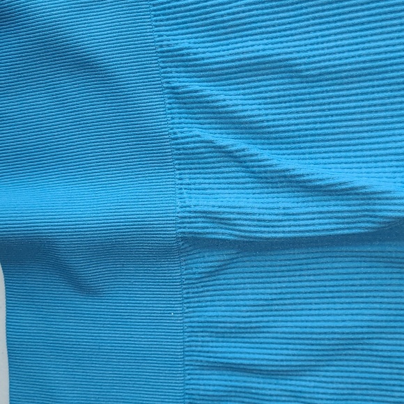Colsie Blue Ribbed Bike Shorts - Picture 2 of 6